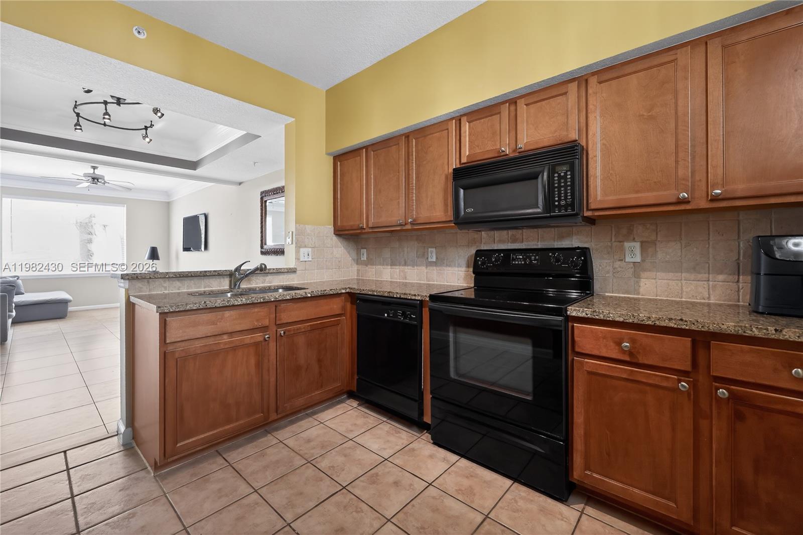 SOMERSET AT ABACOA CONDO - Residential