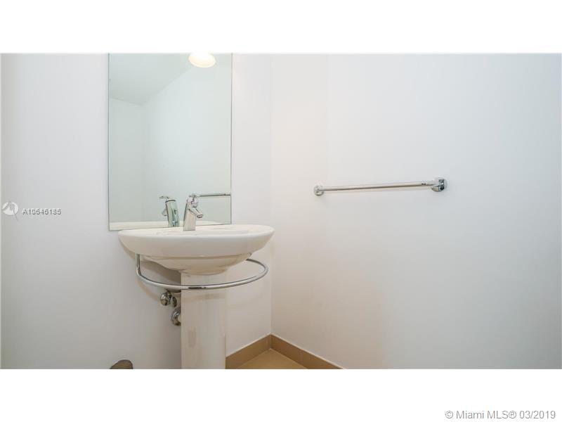 Met 1 - Residential Lease