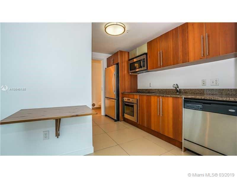 Met 1 - Residential Lease