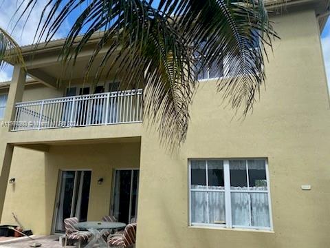 CENTURY GARDENS - Residential