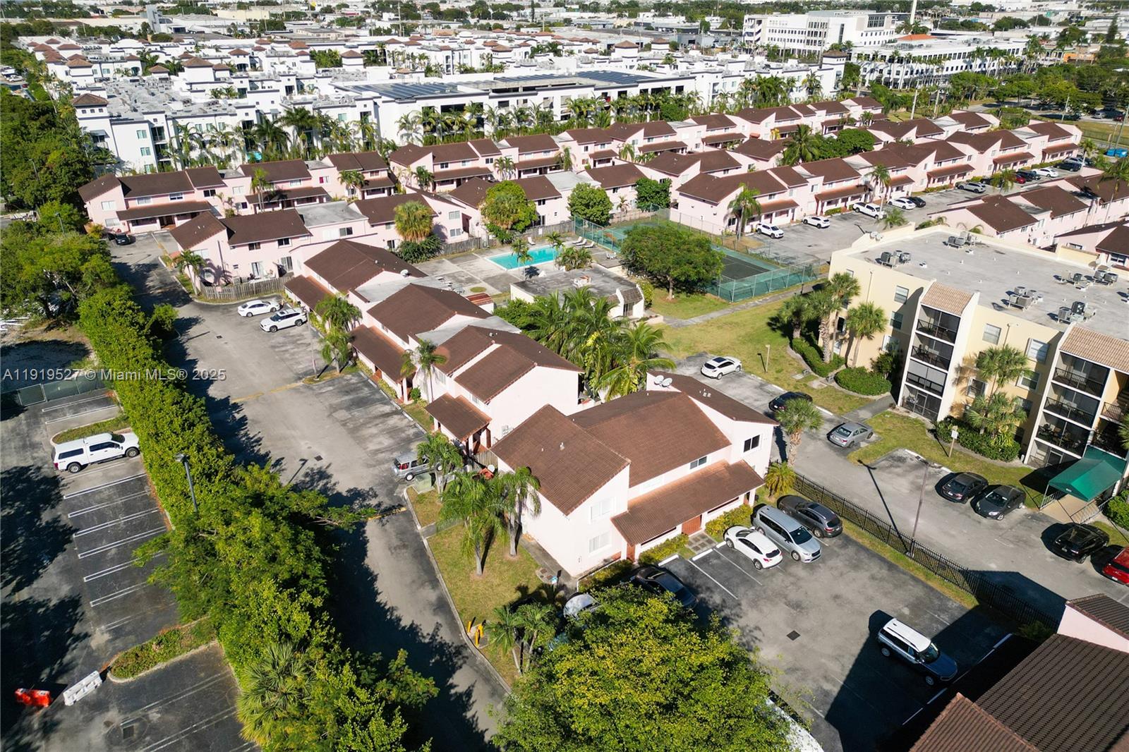 DORAL COURT CONDO - Residential