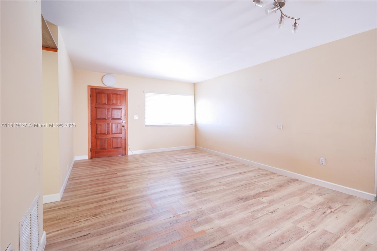 DORAL COURT CONDO - Residential