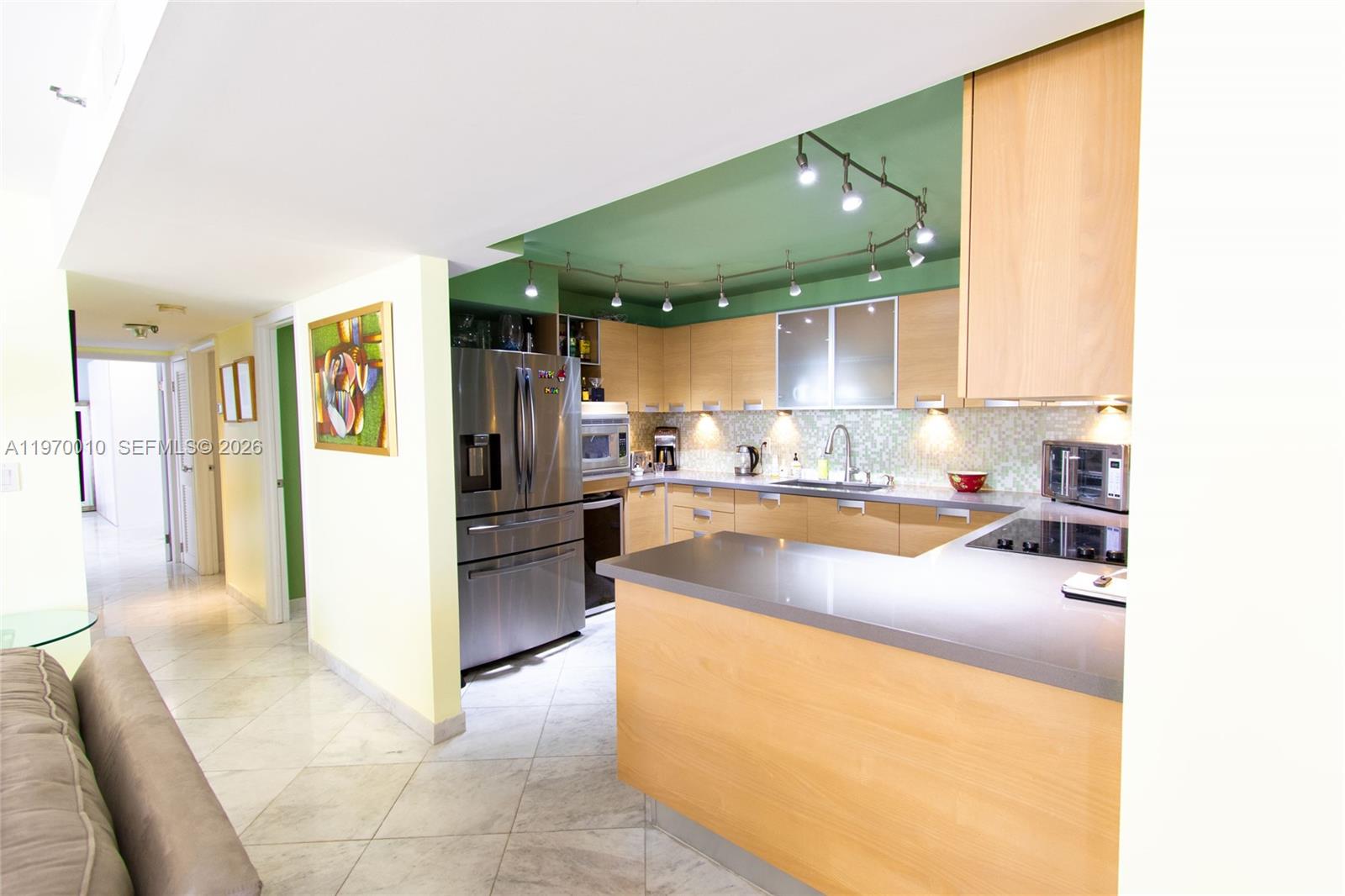 THE GEORGIAN CONDO PH1010 - Residential