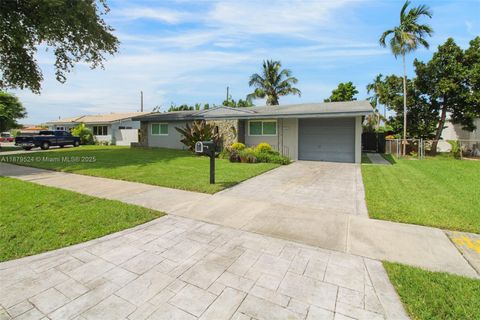 3320 SW 92nd Ct Miami FL 33165