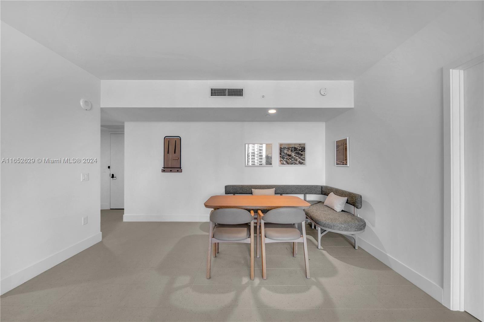 NAATIIVO CONDO - Residential