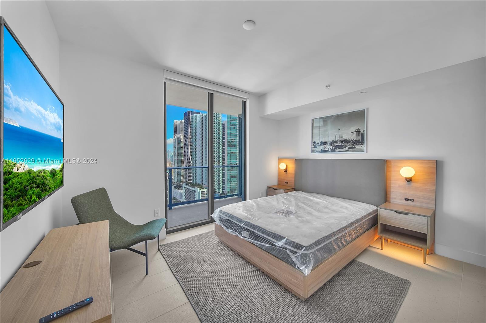 NAATIIVO CONDO - Residential