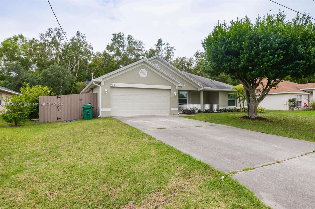 Photo of 132 SW Amesbury Ave #132, Port Saint Lucie, FL 34953 (MLS # A11692632)