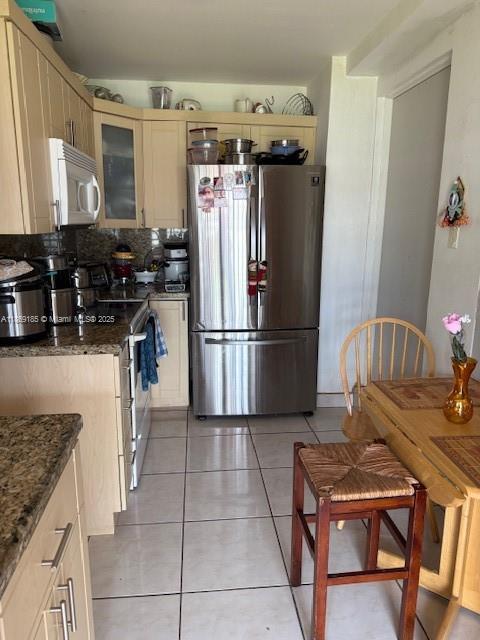 8231 SW 35th Ter Back