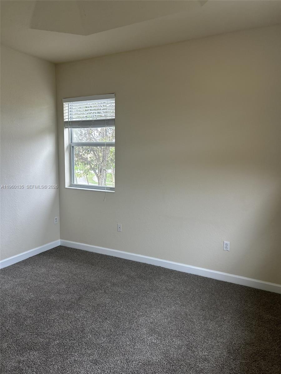 THE SHORES CONDO NO 3 - Residential Lease