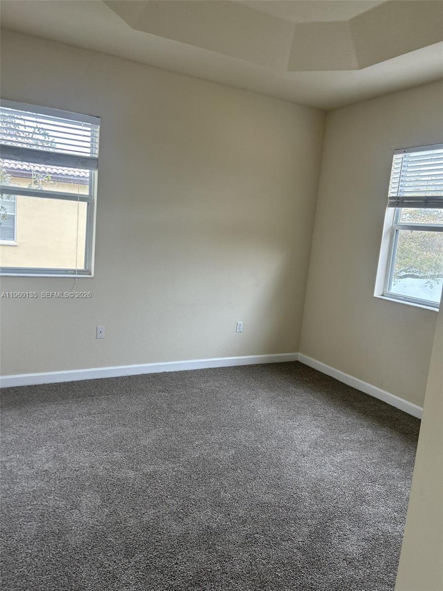 THE SHORES CONDO NO 3 - Residential Lease