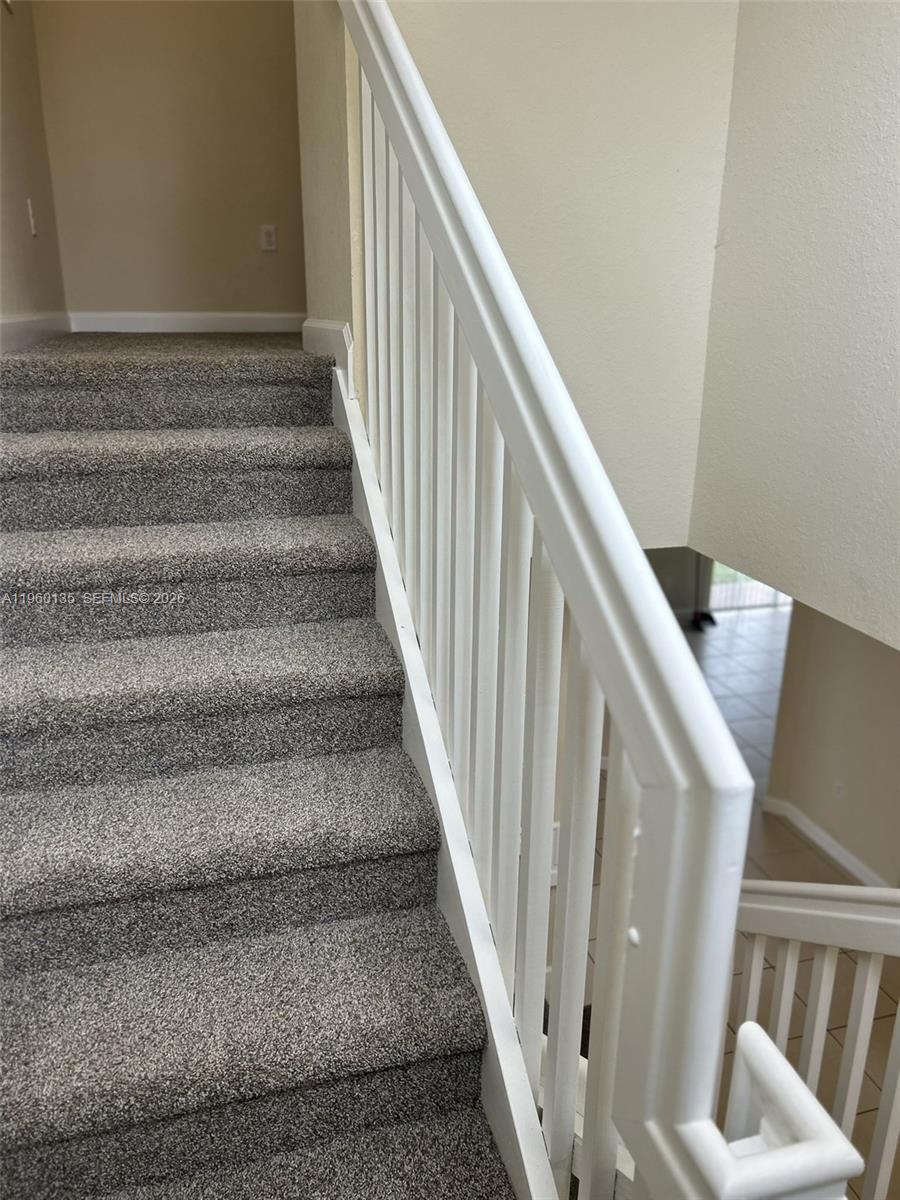 THE SHORES CONDO NO 3 - Residential Lease