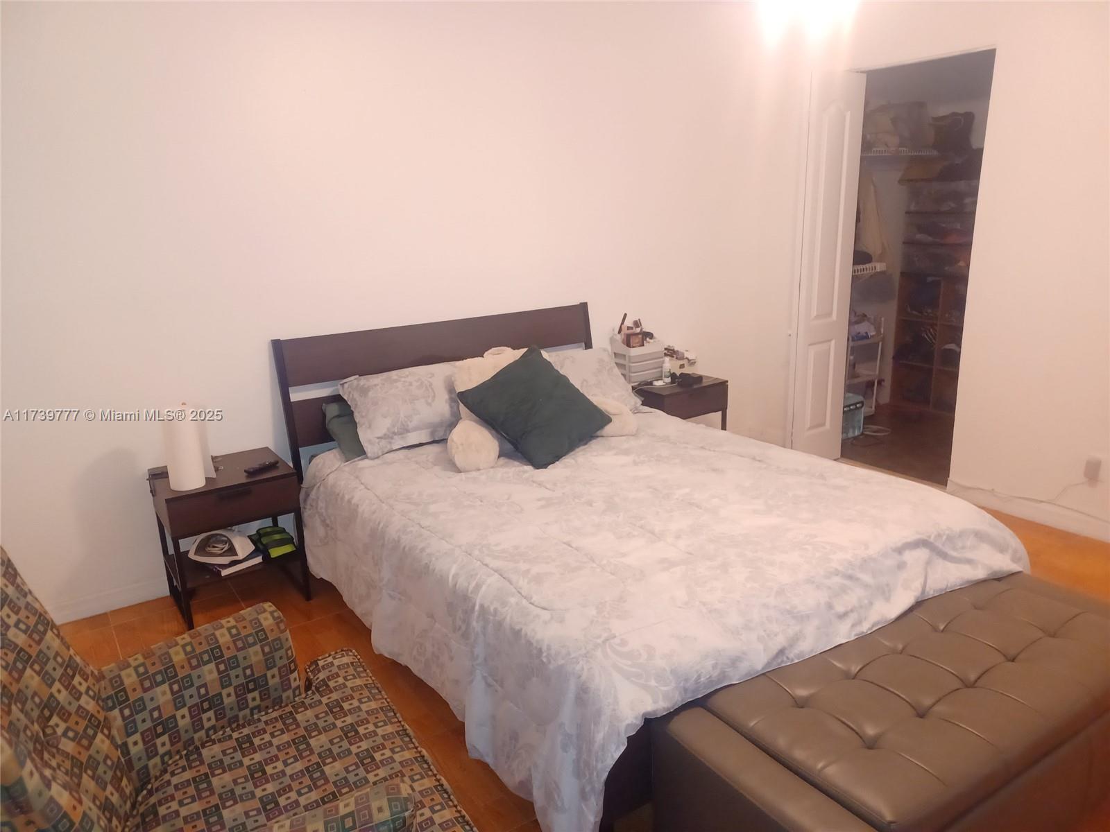 GATELAND VILLAGE SEC E CO - Residential