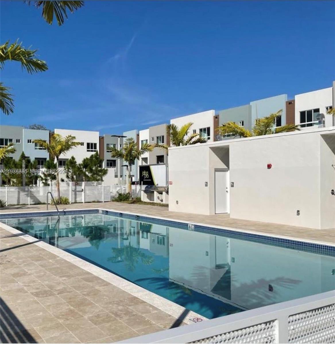 RIVERWOOD - Residential Lease