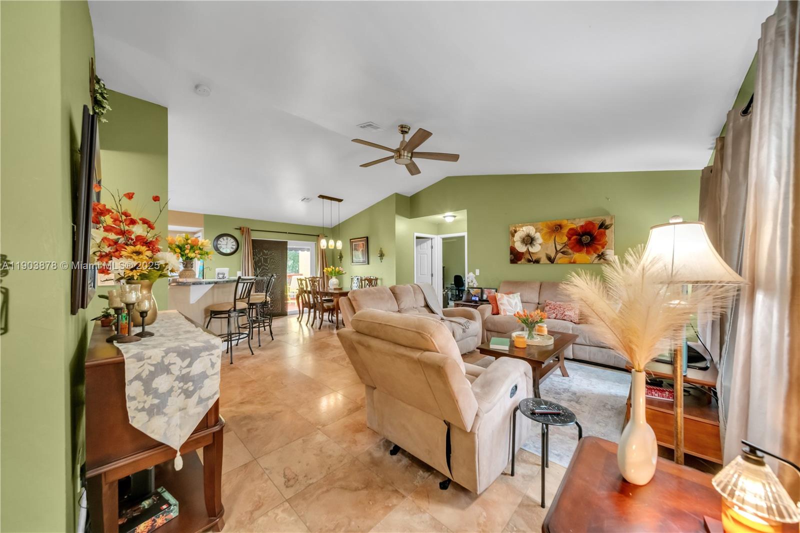 SAN CARLOS PARK - Residential