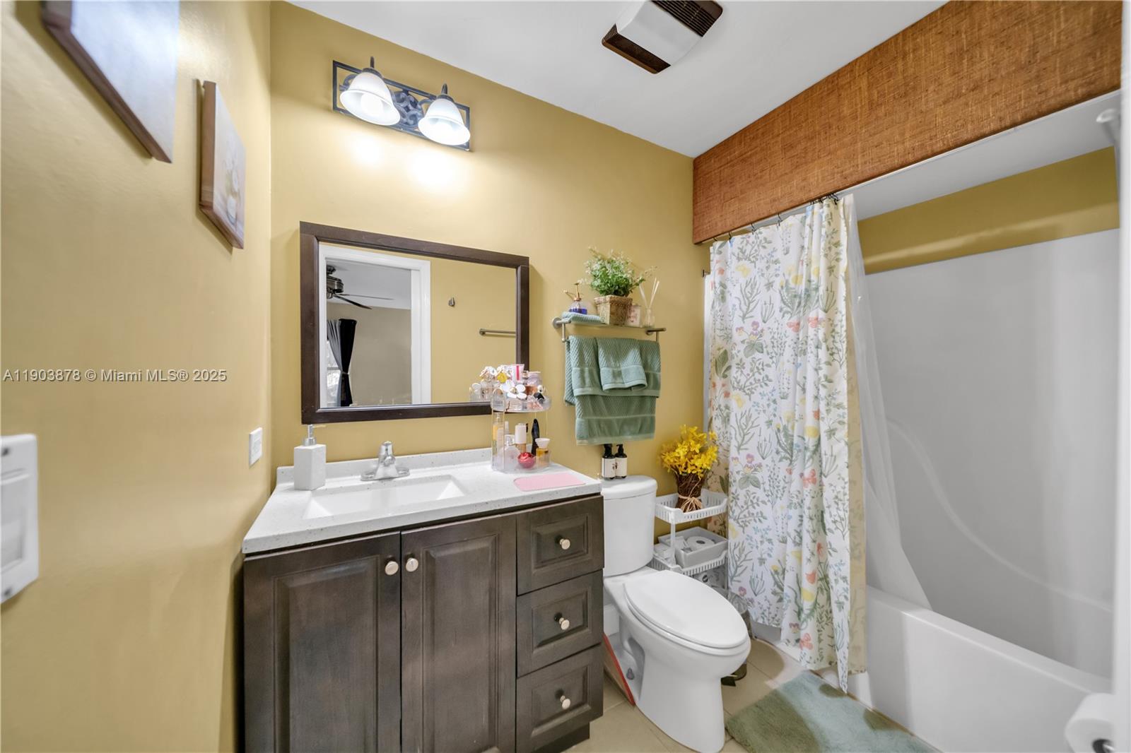 SAN CARLOS PARK - Residential