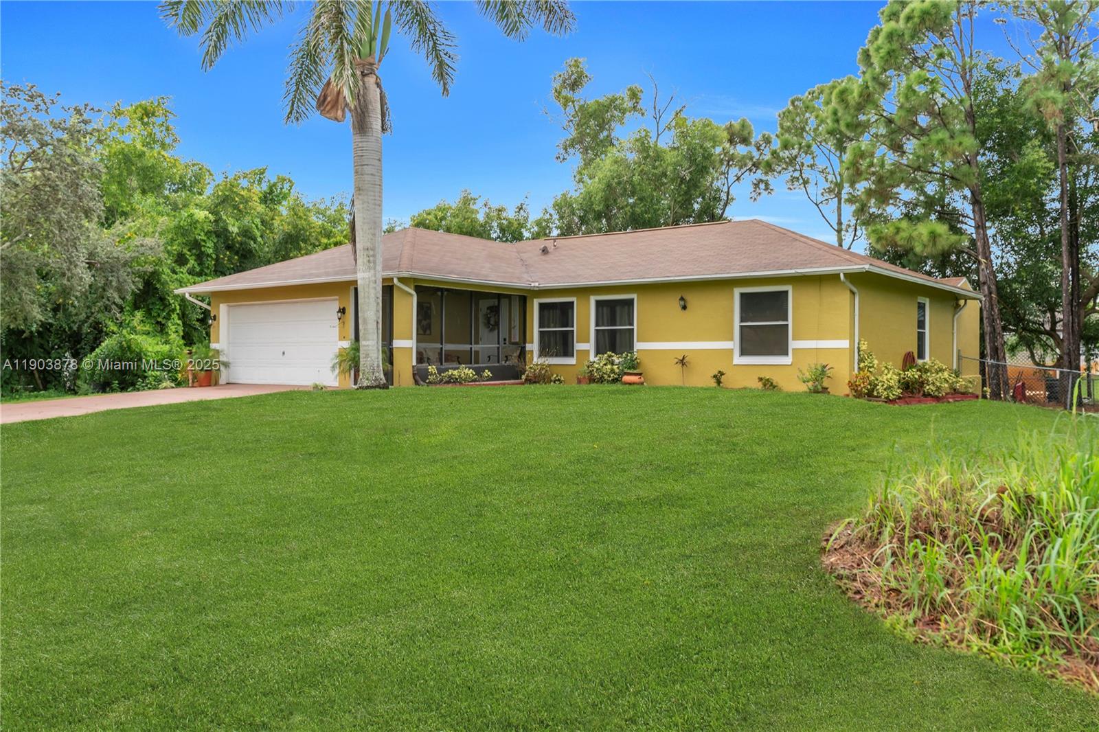 SAN CARLOS PARK - Residential