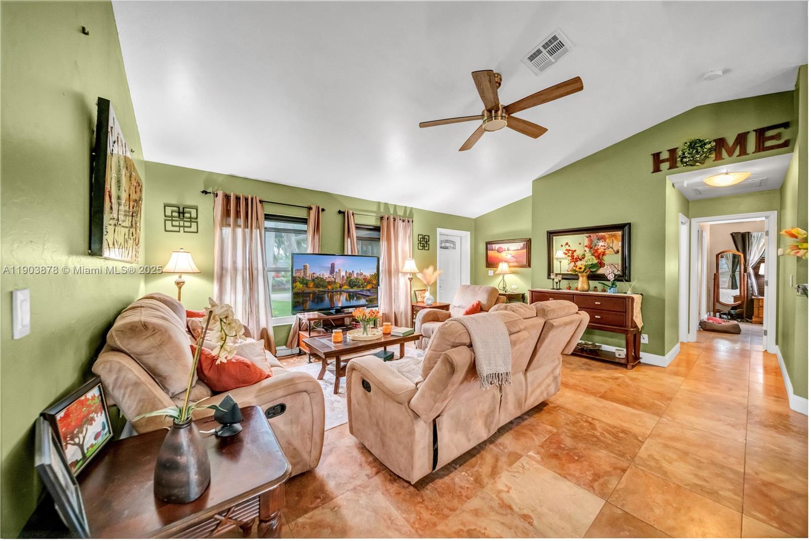 SAN CARLOS PARK - Residential