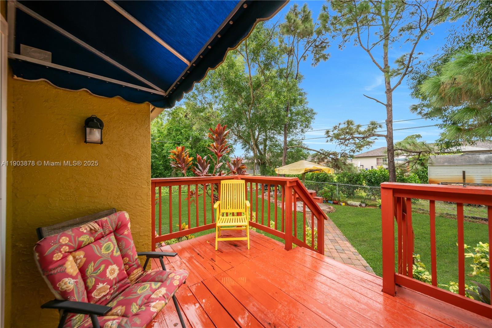 SAN CARLOS PARK - Residential