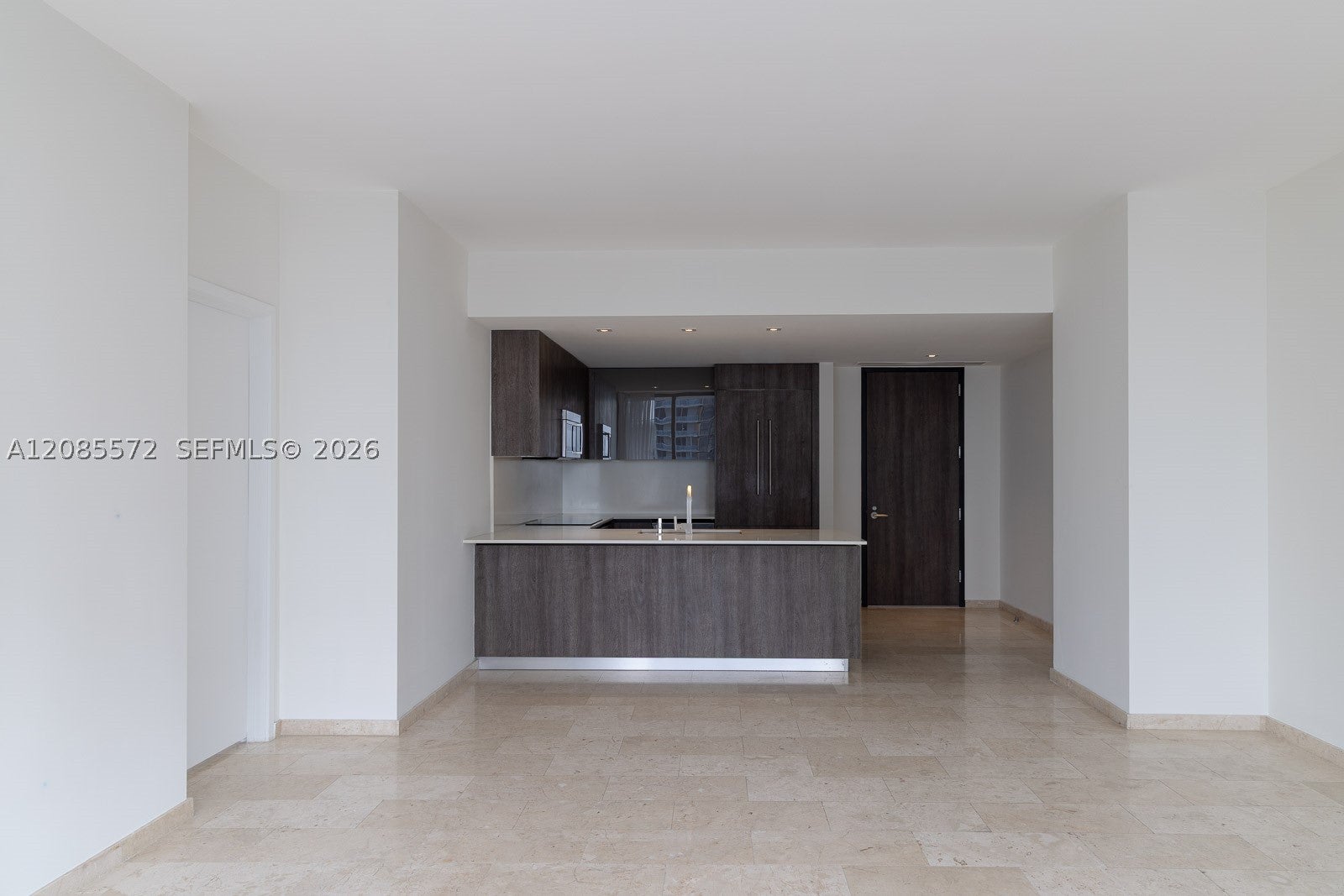 68 SE 6th St 2404