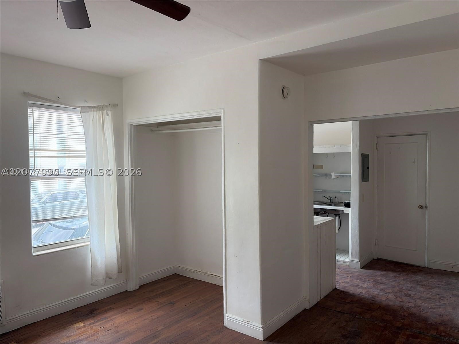 900 Jefferson Ave 2