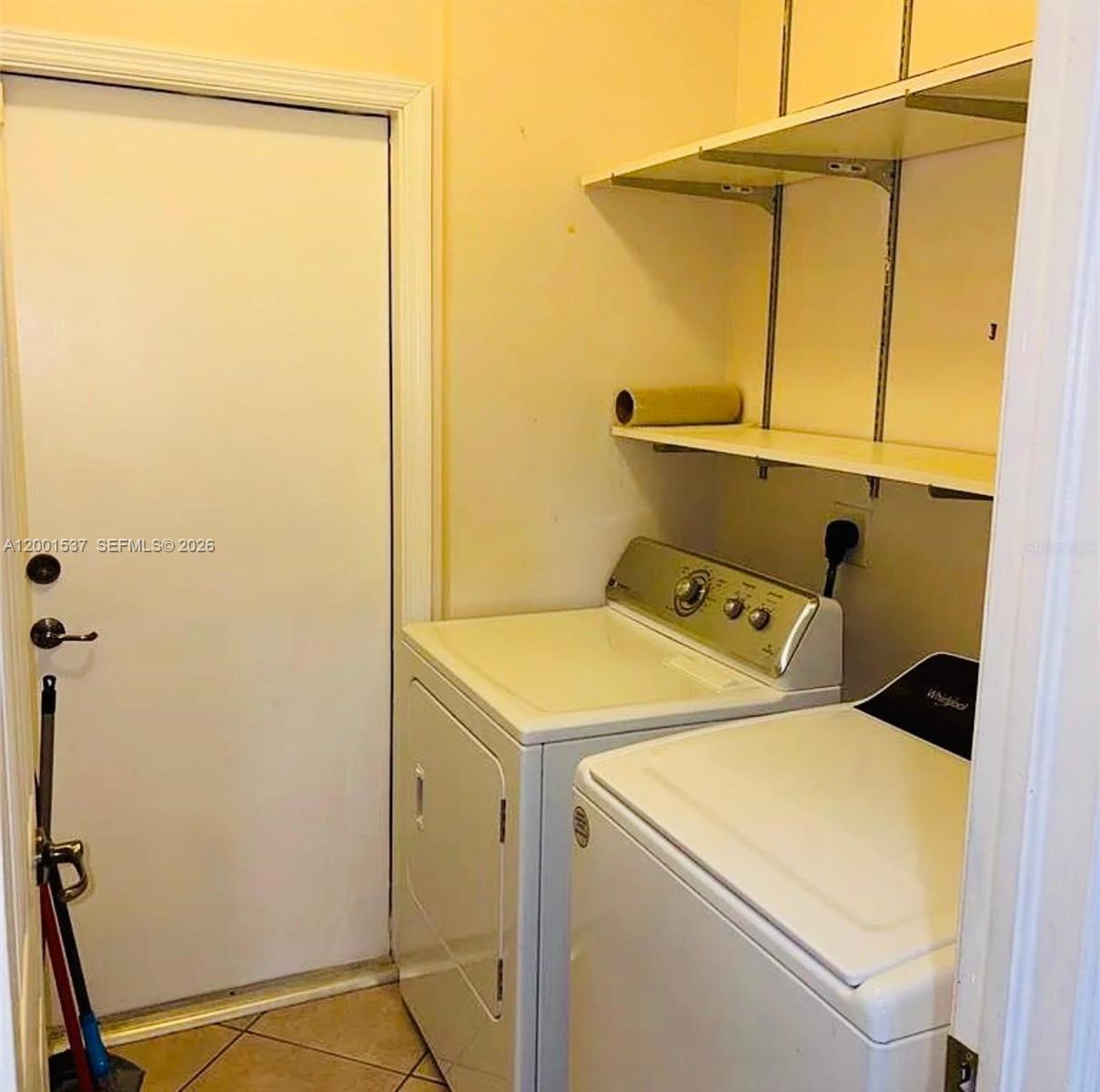 COCONUT KEY - Residential Lease