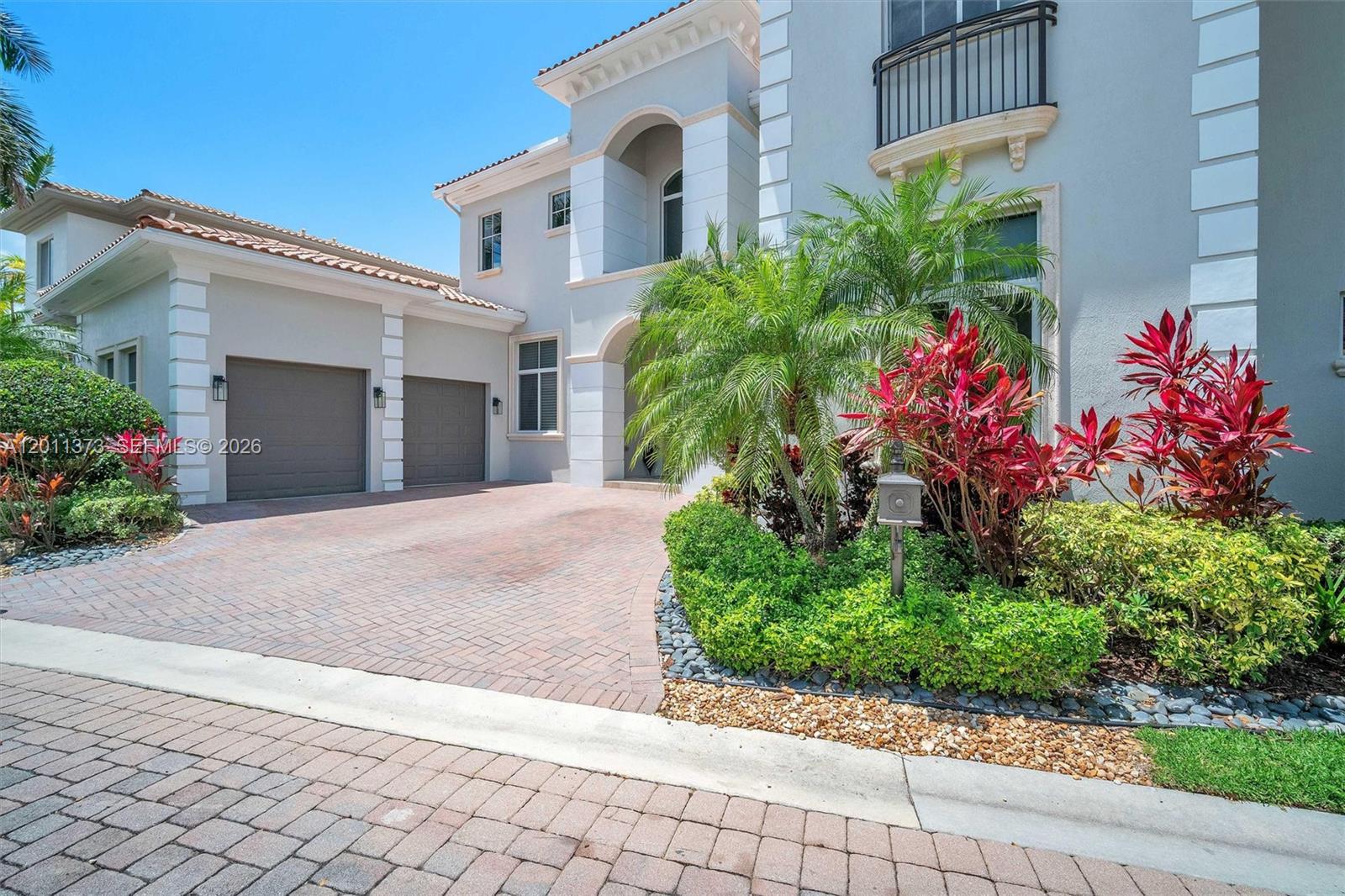 THREE ISLANDS 3RD SECTION - Residential