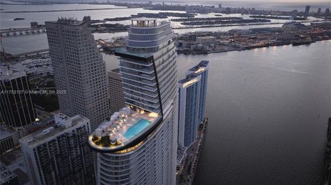 300 Biscayne Blvd Way 4204 Miami FL 33131