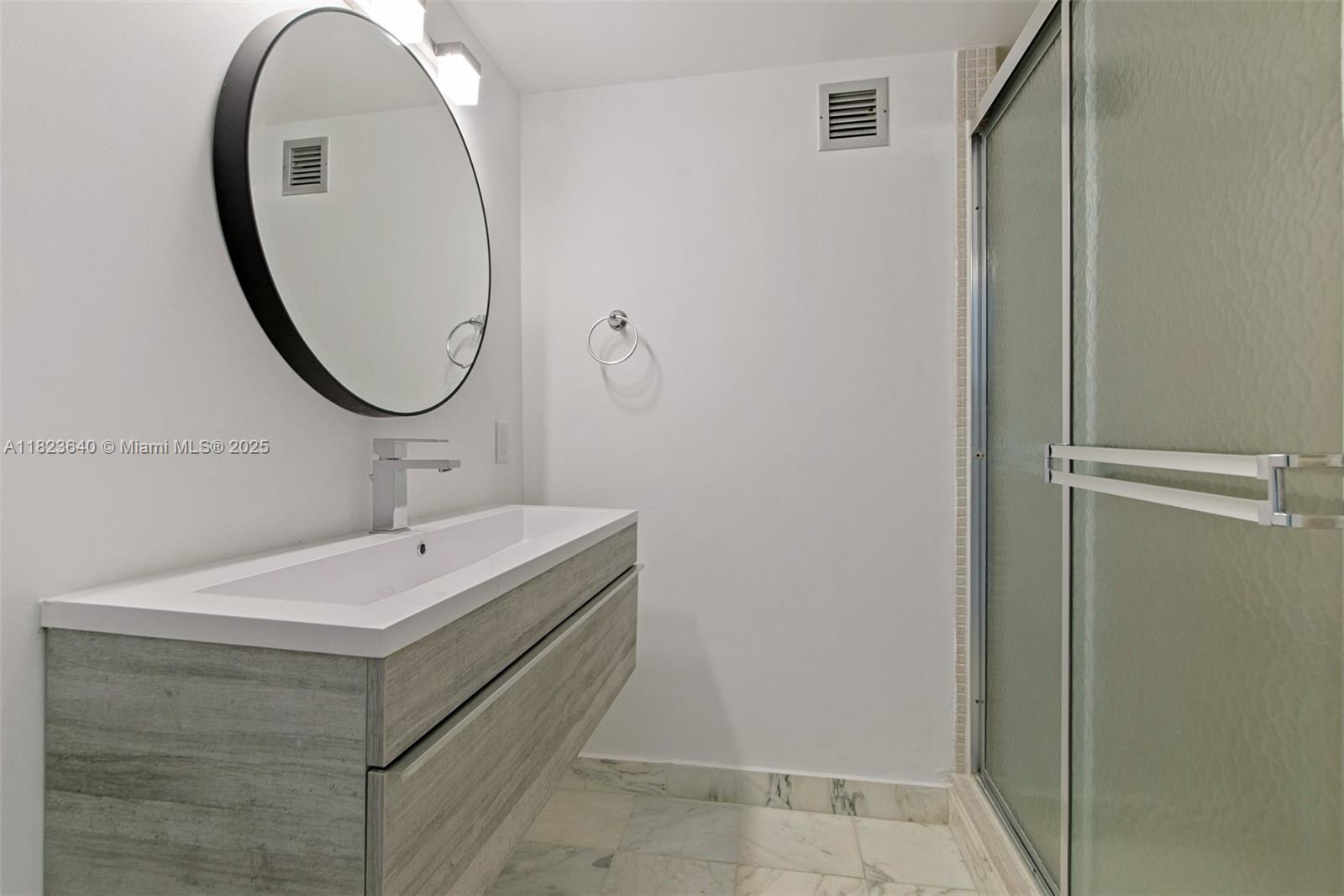 AQUARIUS CONDO - Residential