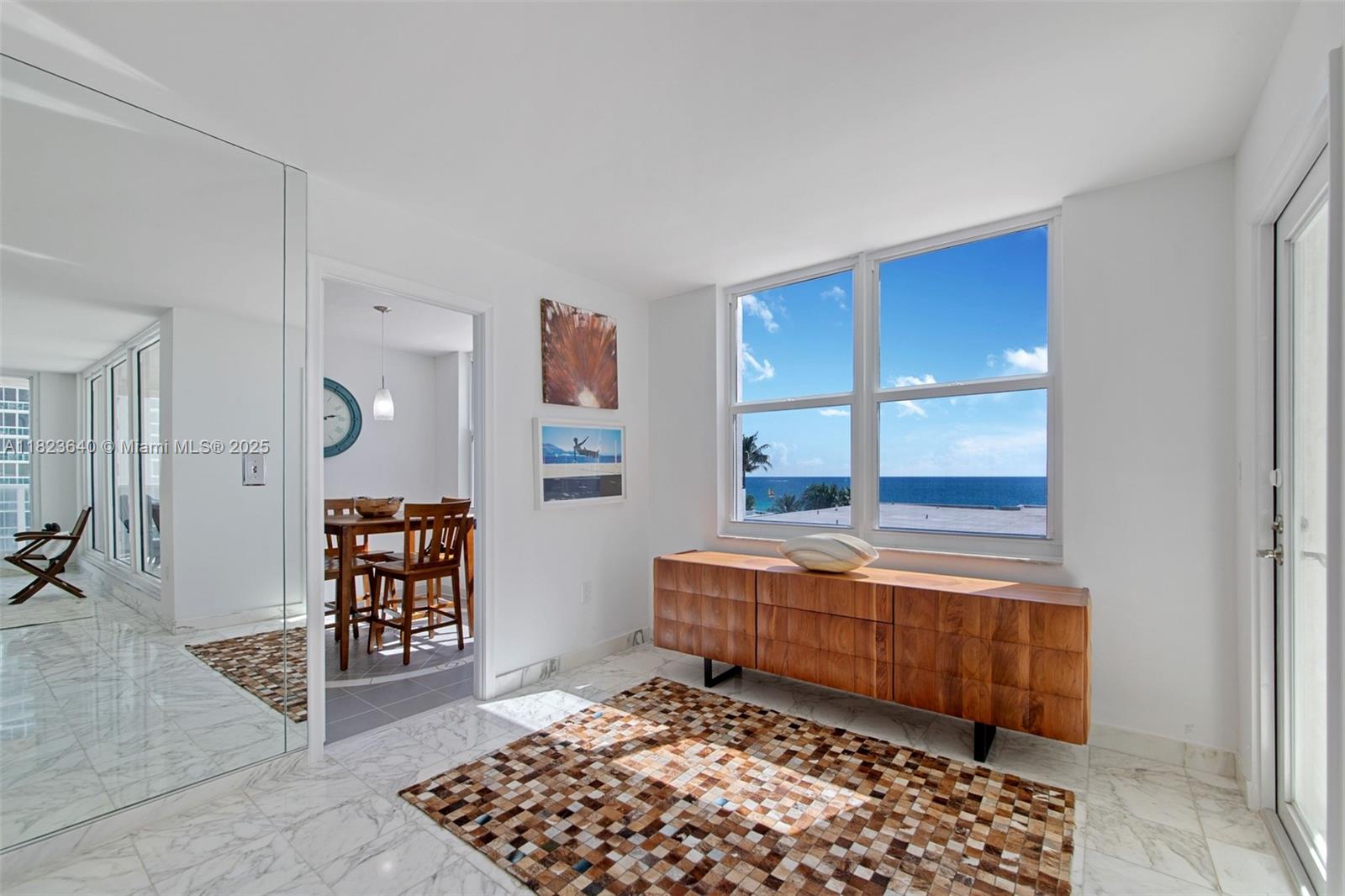 AQUARIUS CONDO - Residential