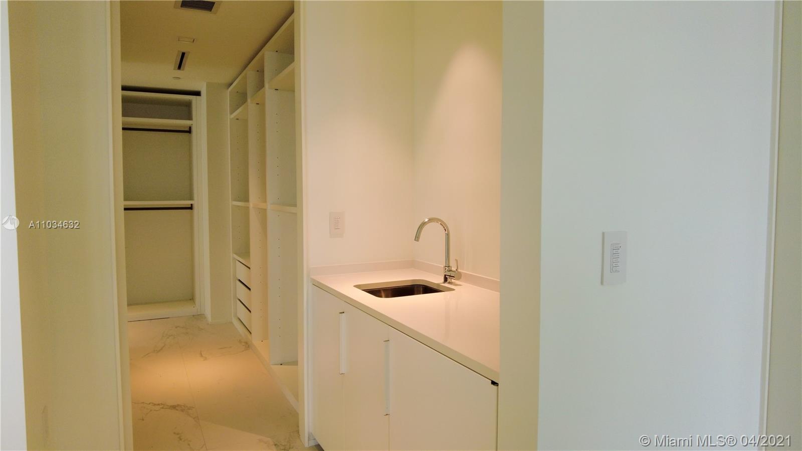 ONE THOUSAND MUSEUM CONDO - Residential