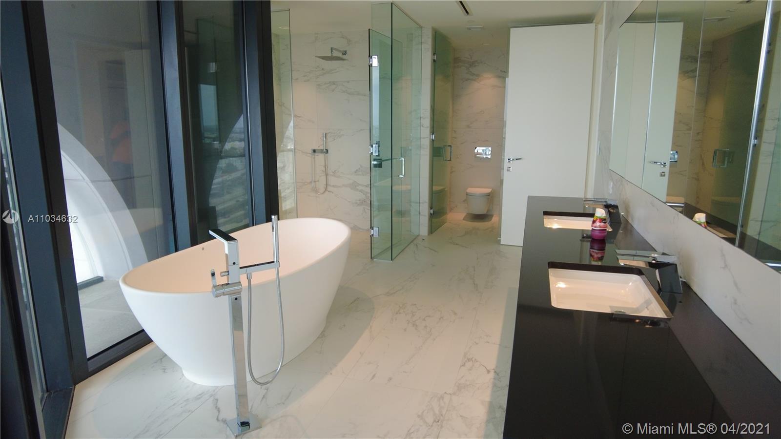 ONE THOUSAND MUSEUM CONDO - Residential