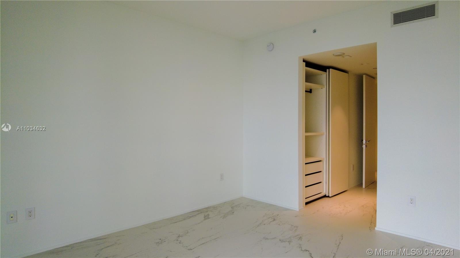 ONE THOUSAND MUSEUM CONDO - Residential