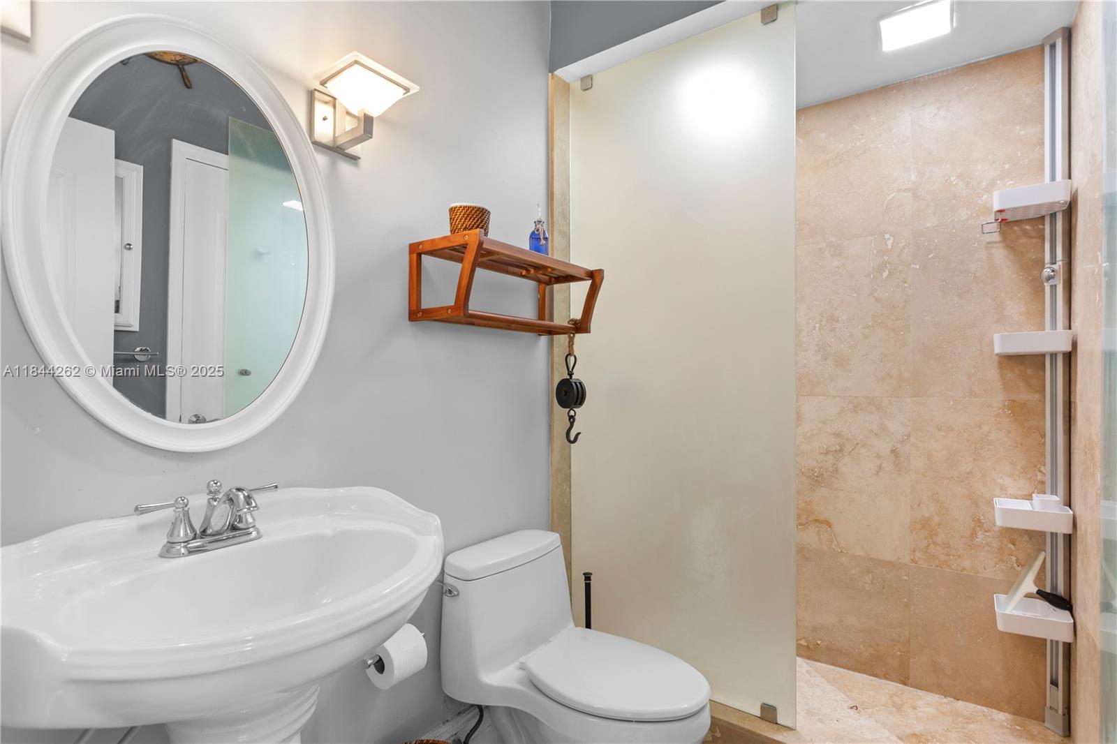 HARBOURWOOD SKETCH OF SUR - Residential Lease