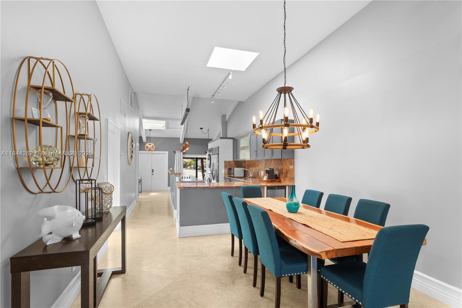 HARBOURWOOD SKETCH OF SUR - Residential Lease