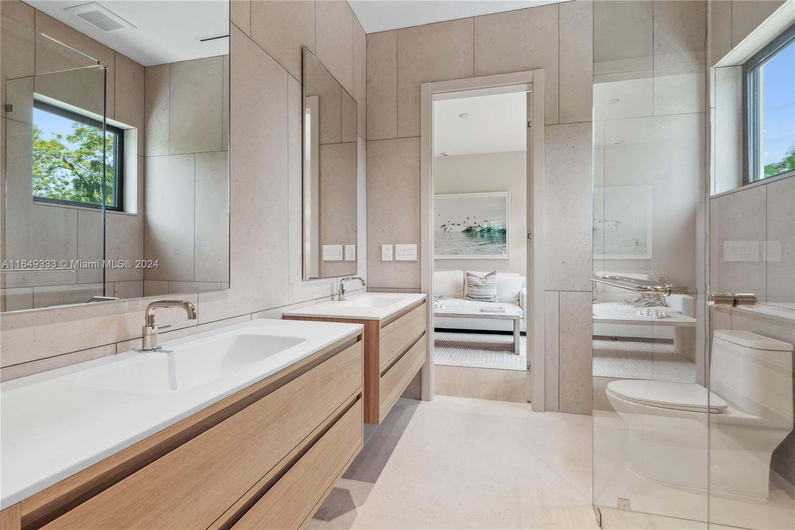 SAN MARINO ISLAND - Residential