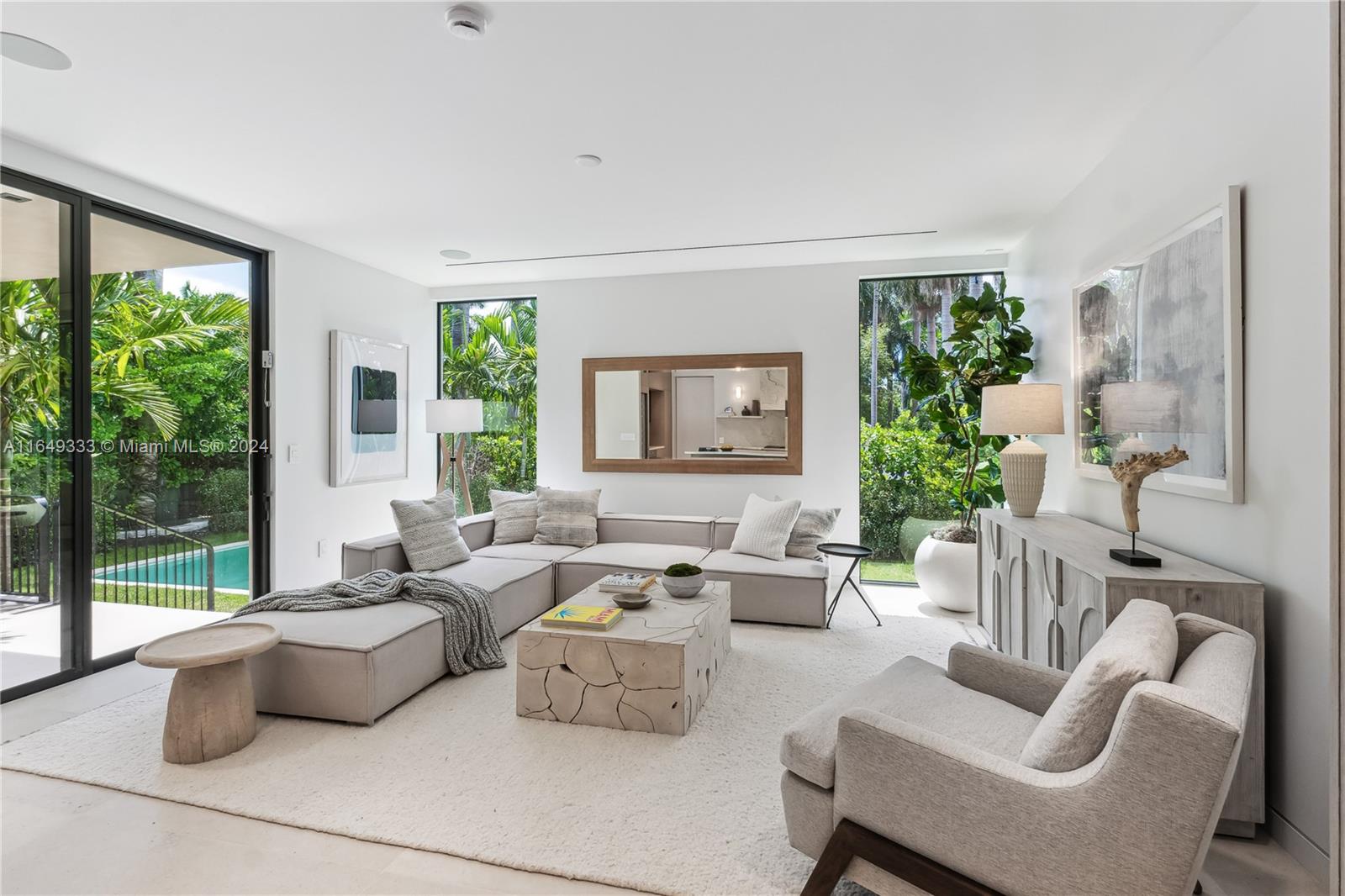 SAN MARINO ISLAND - Residential