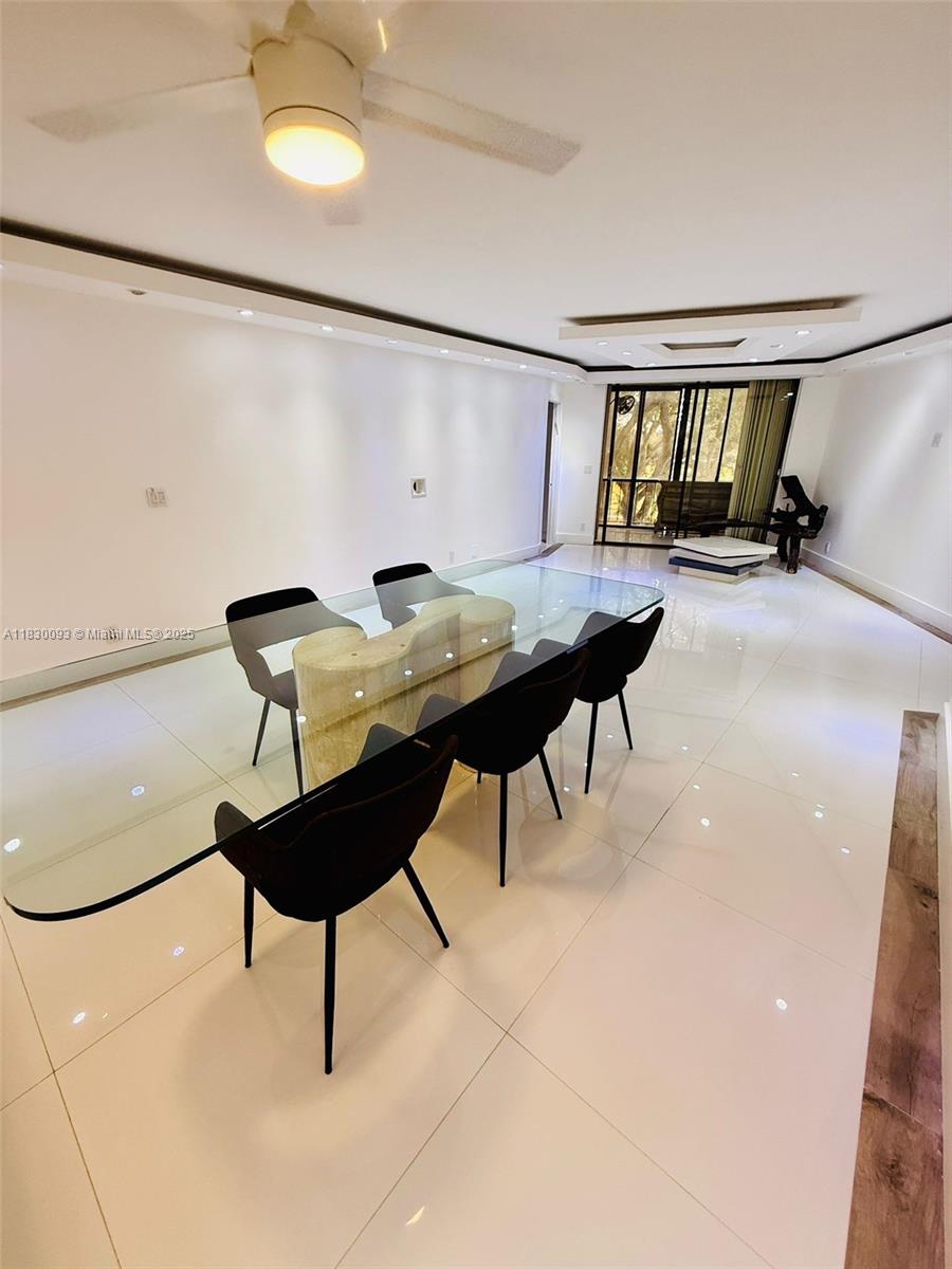3800 N Hills Dr 312