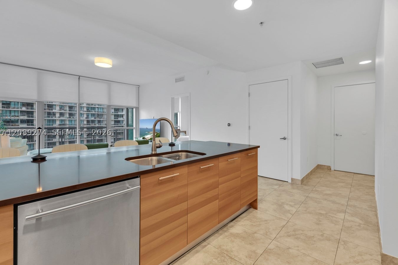 3301 NE 1st Ave H1510