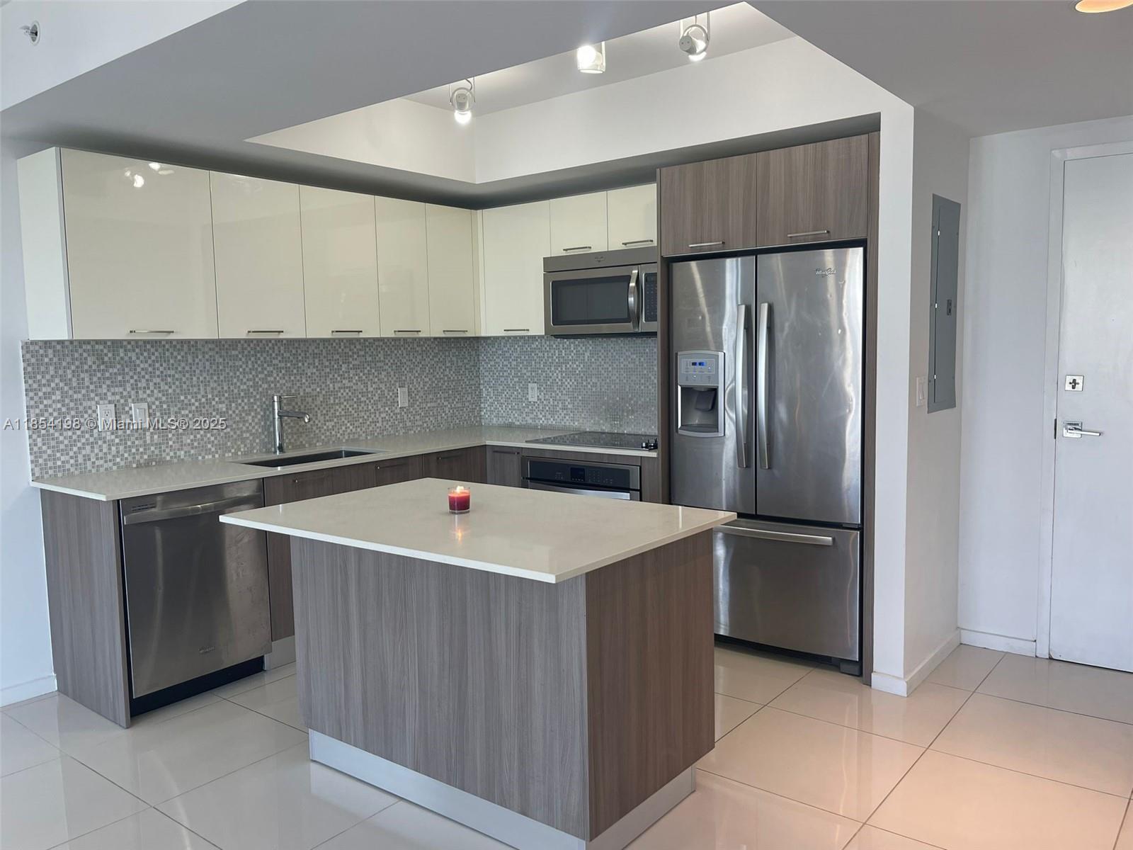 5252 PASEO CONDO - Residential