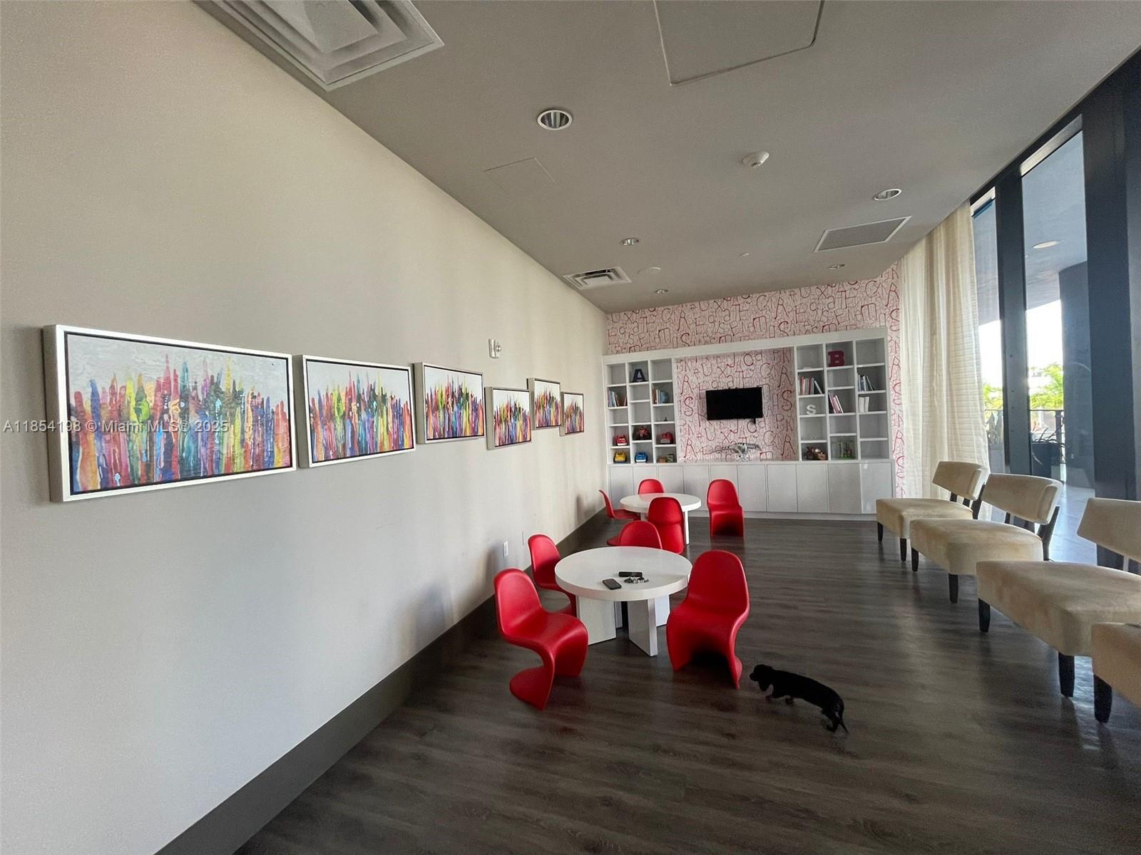 5252 PASEO CONDO - Residential