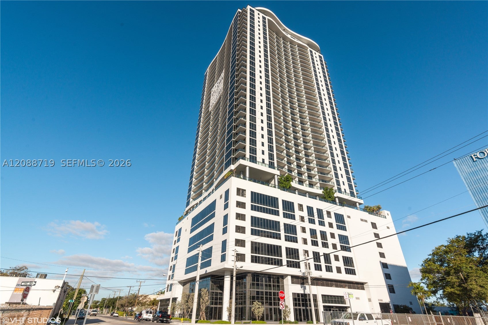 1600 NE 1st Ave 2016