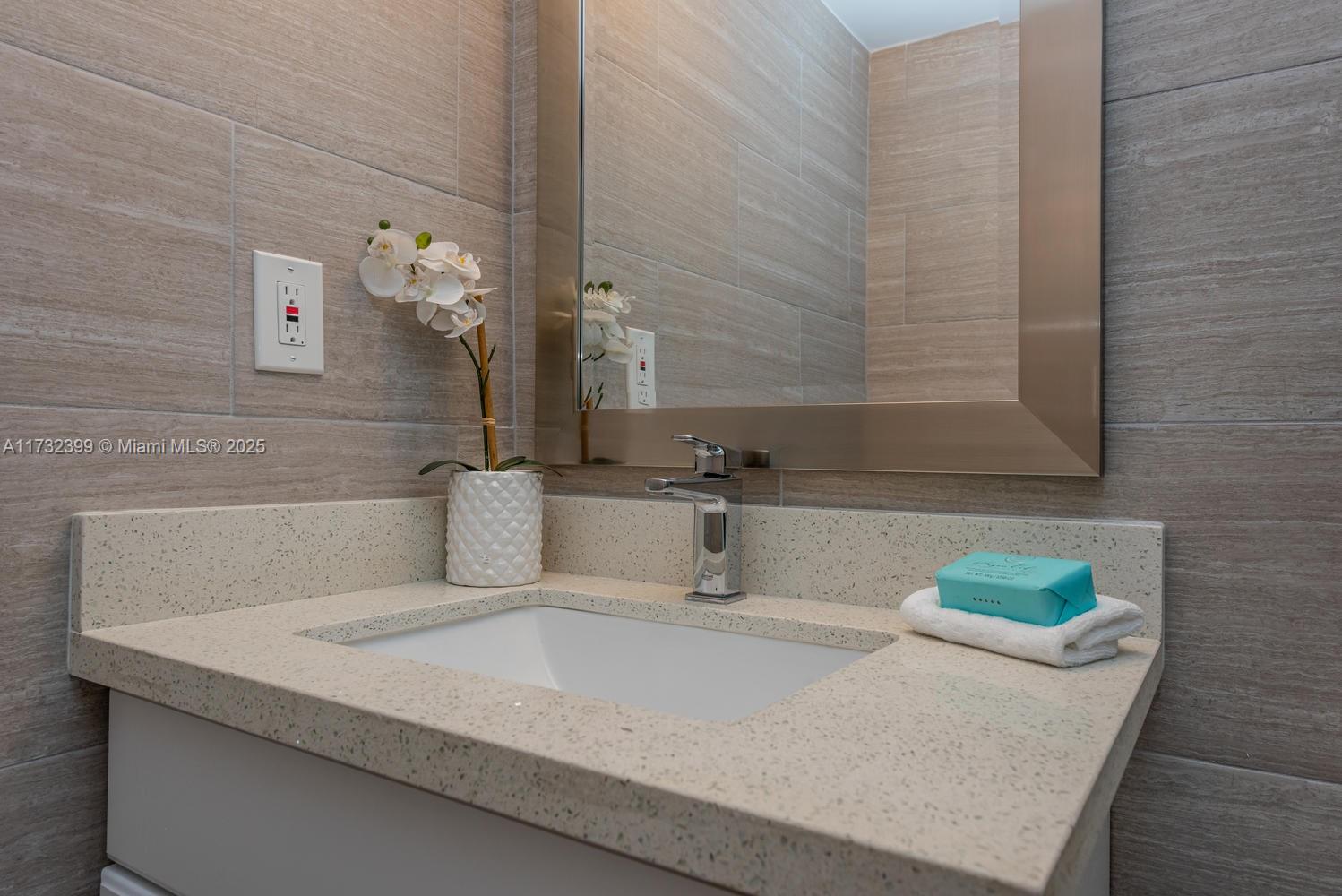 WAVE CONDO - Residential Lease