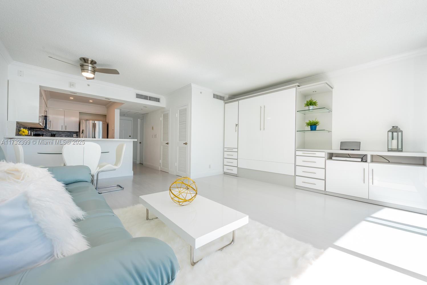 WAVE CONDO - Residential Lease