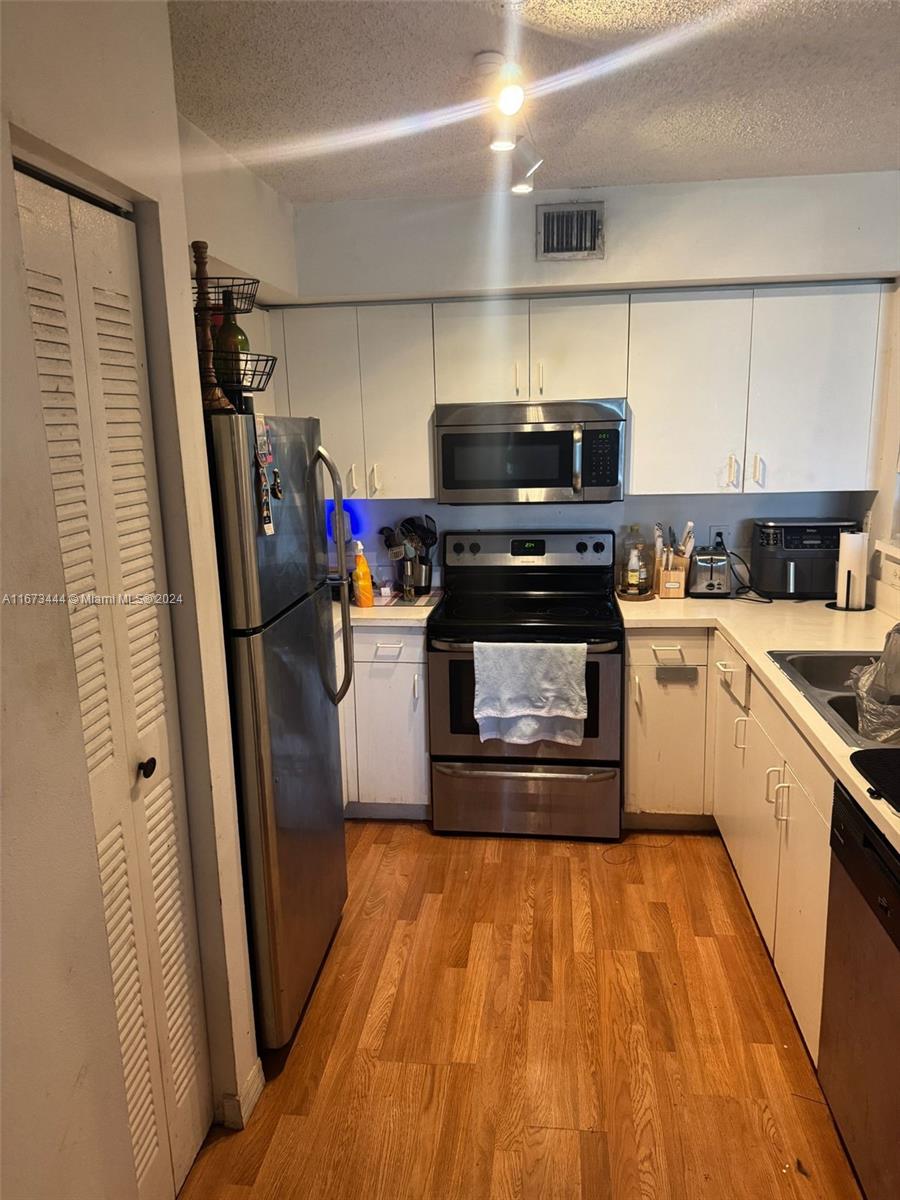 4580 NW 107th Ave 104-13