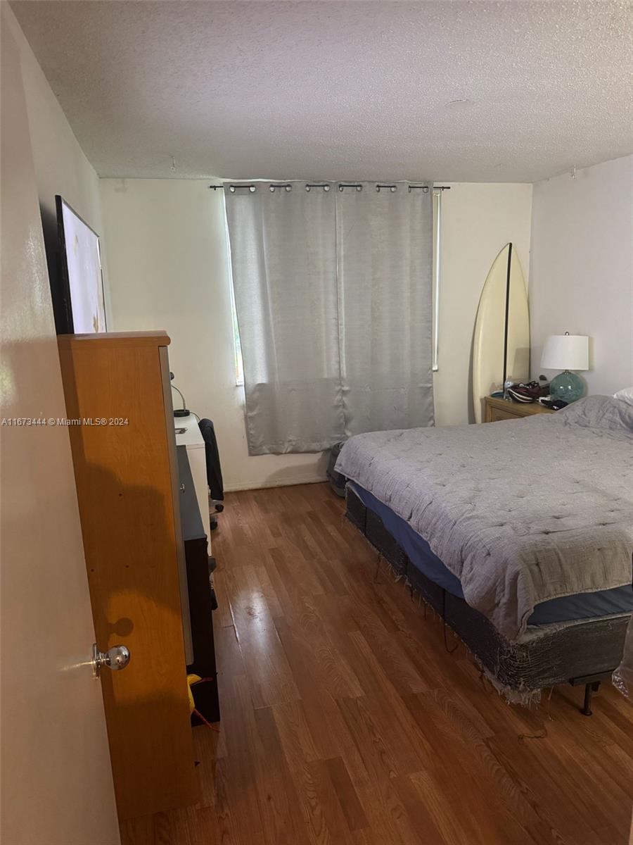 ENCLAVE AT DORAL CONDO NO - Residential