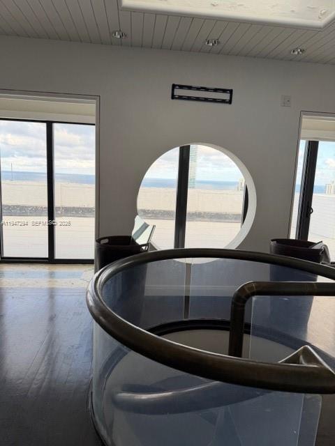 TURNBERRY ISLE CONDO - Residential