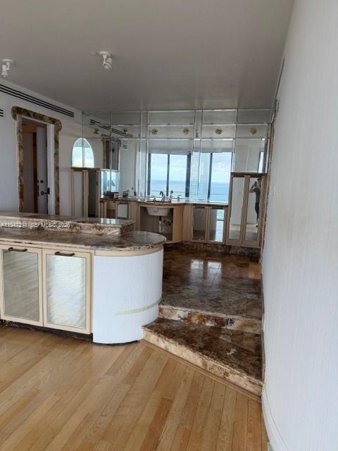 TURNBERRY ISLE CONDO - Residential