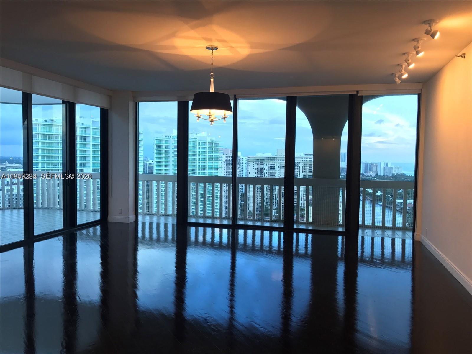 TURNBERRY ISLE CONDO - Residential