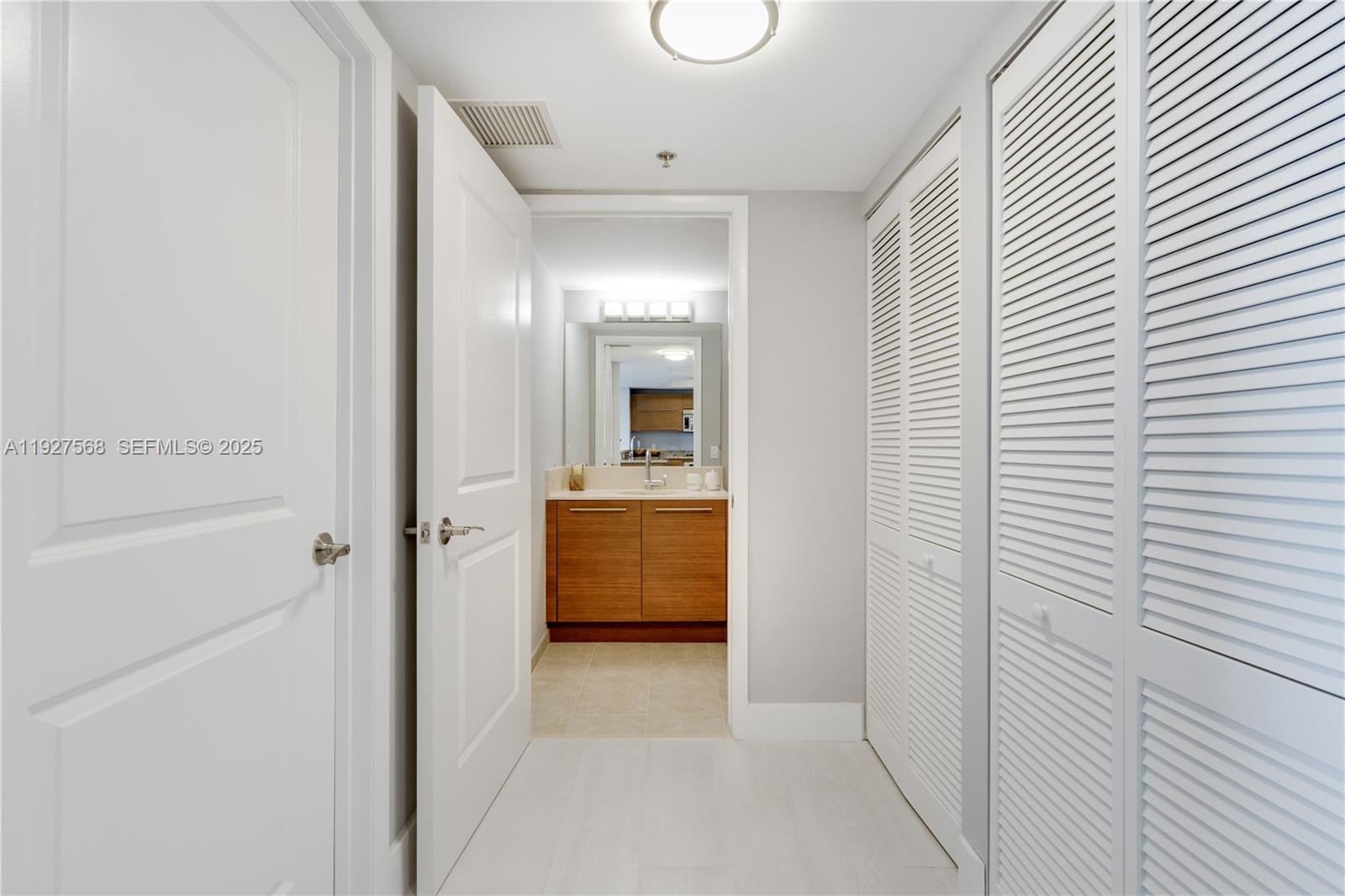 TAO SAWGRASS CONDOMINIUM - Residential