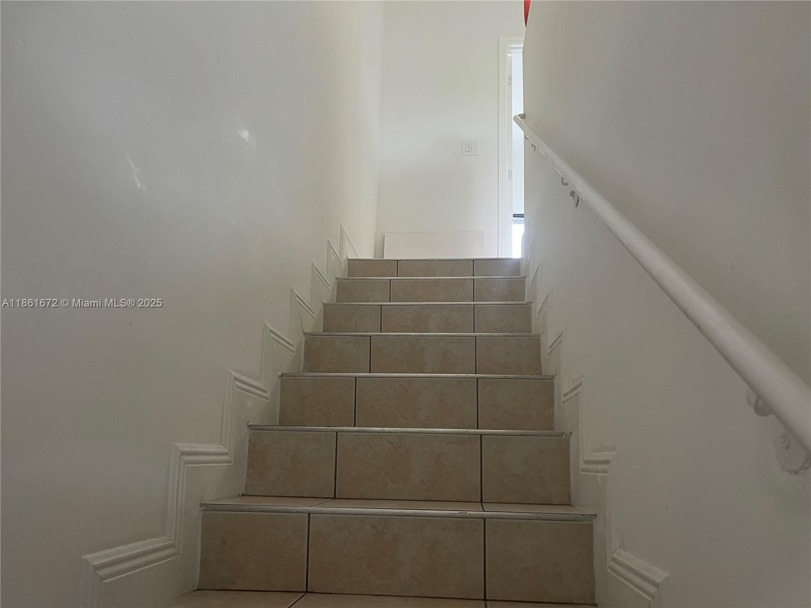 LAWRENCE EST LAND COS SUB - Residential Lease